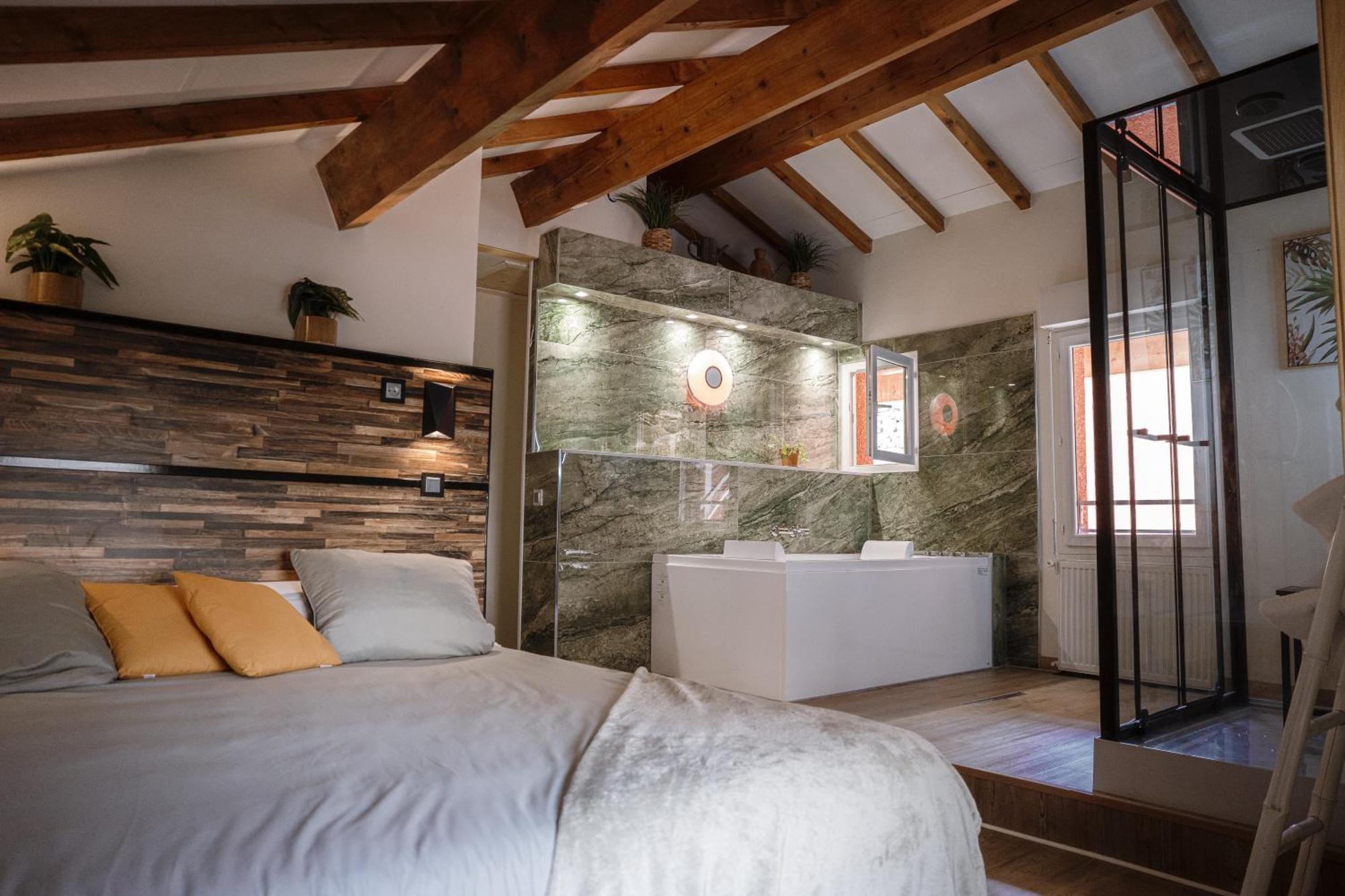 Appart Hotel Le 8 La Suite & Spa - Parking Gratuit - Mâcon Exterior foto